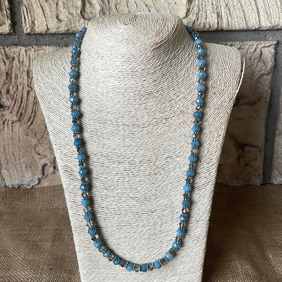 Necklace polished ocean blue aquamarine Silver & Crystal spacers Adjustable - Picture 3 of 13